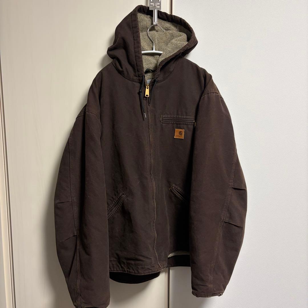 カーハートのシエラジャケット　ボアジャケットダックジャケットアクティブジャケット