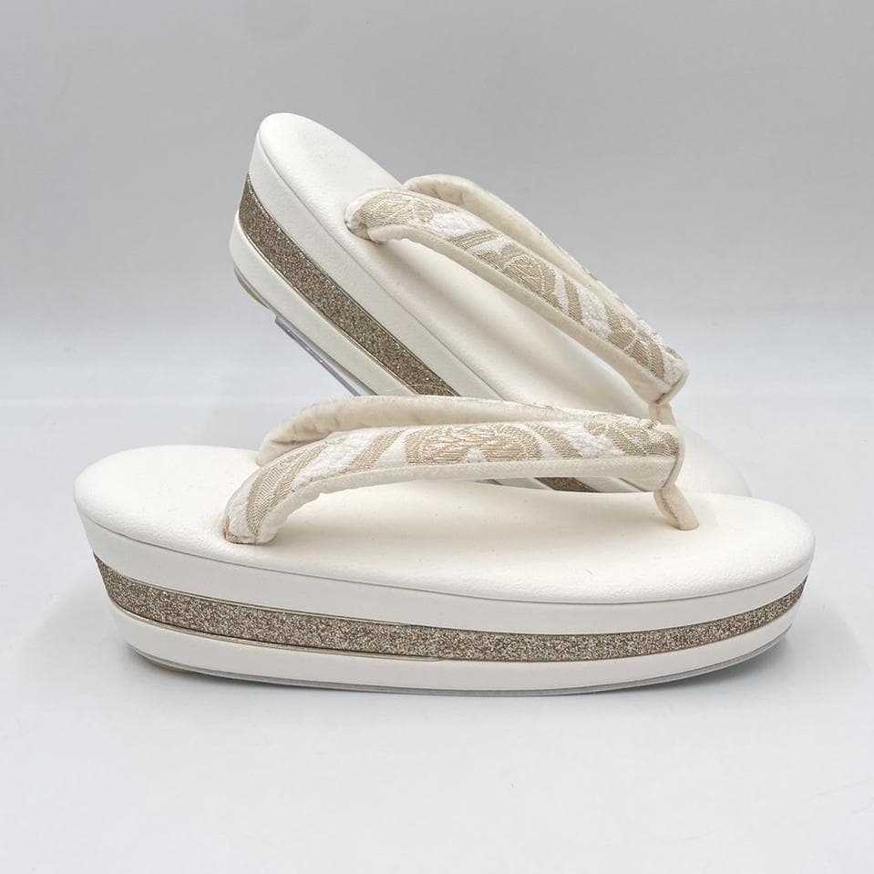 専用 豪華ビーズパール刺繍 西陣帯地　　振袖バッグ草履セット 　アイボリー