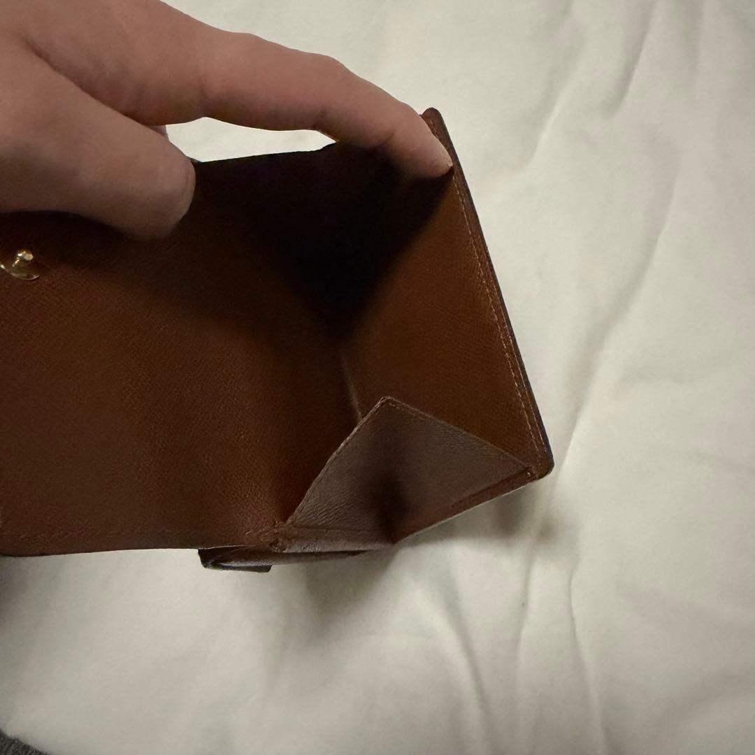 二つ折り財布 モノグラム ルイヴィトン 年末限定最終値下げ❗️