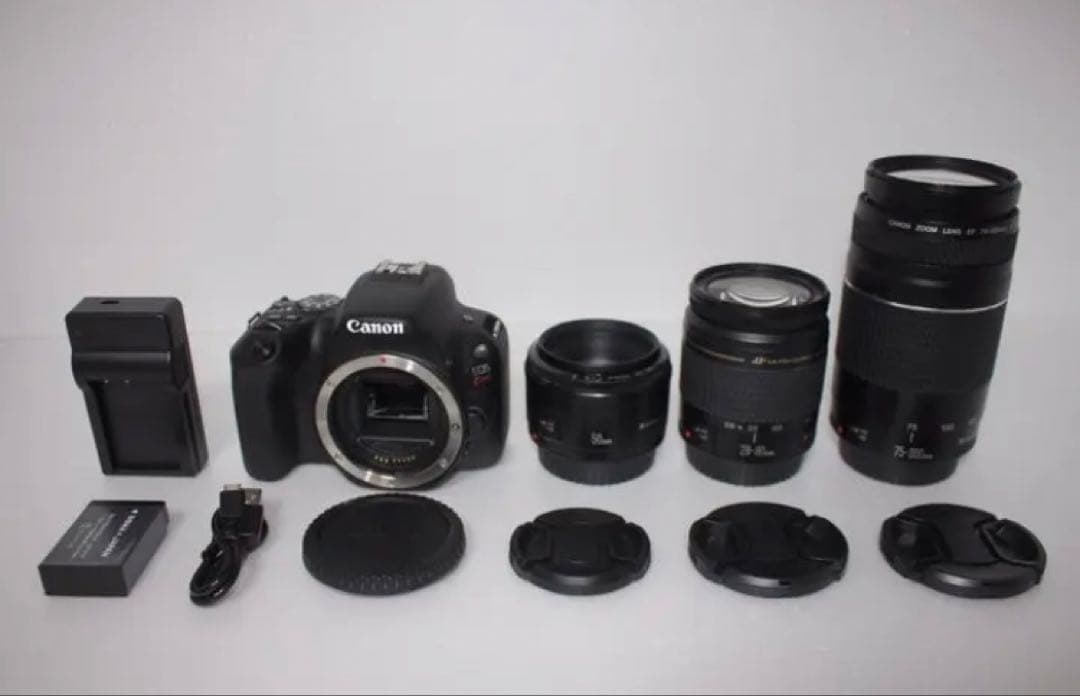 一眼レフカメラcanon kiss x9 標準&望遠&単焦点トリプルレンズセット