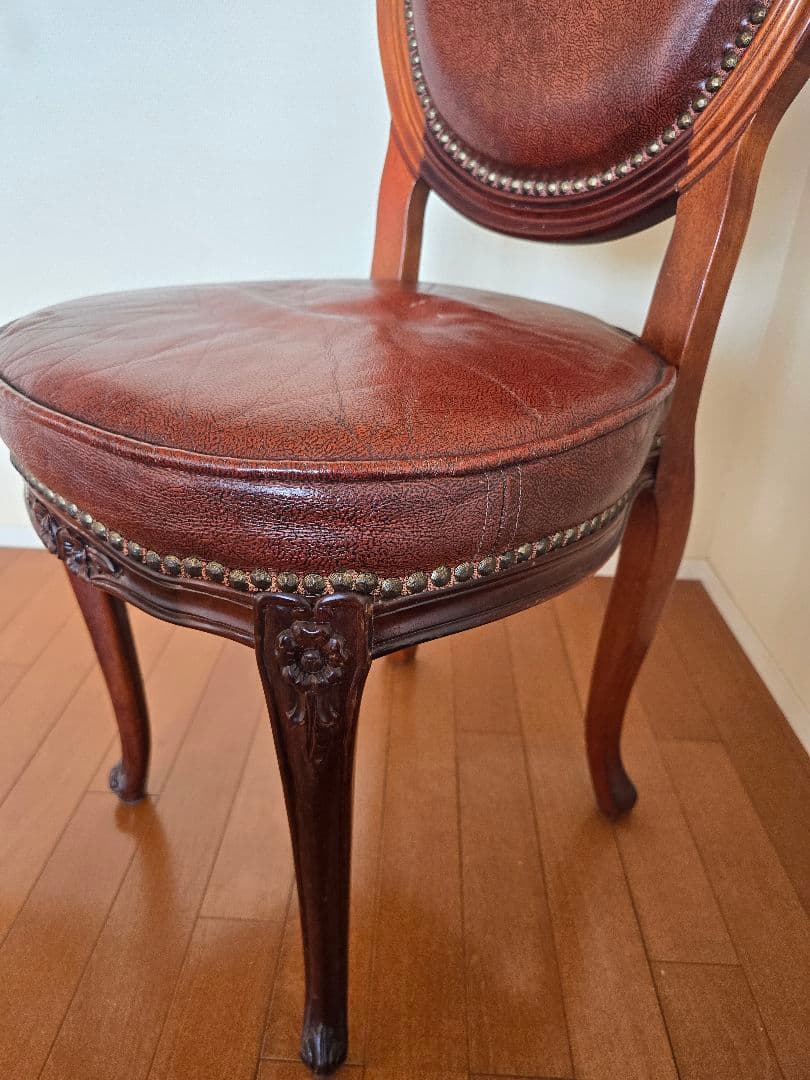 アンティーク ヴィンテージ 椅子 レトロ チェア クラシック木製ブラウンチェア