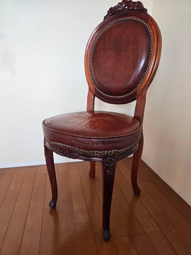 アンティーク ヴィンテージ 椅子 レトロ チェア クラシック木製ブラウンチェア