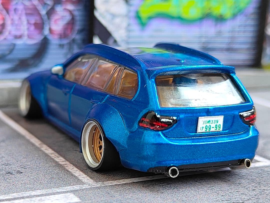 トミカ改造 BMW M3 オーバーフェンダー 紫 深リム マッチボックス