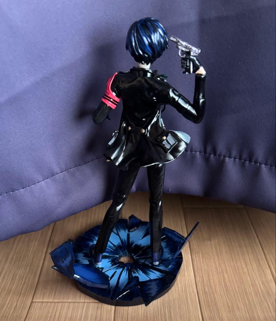 ペルソナ3 リロード 主人公 結城 理 フィギュア 改造 リペイント