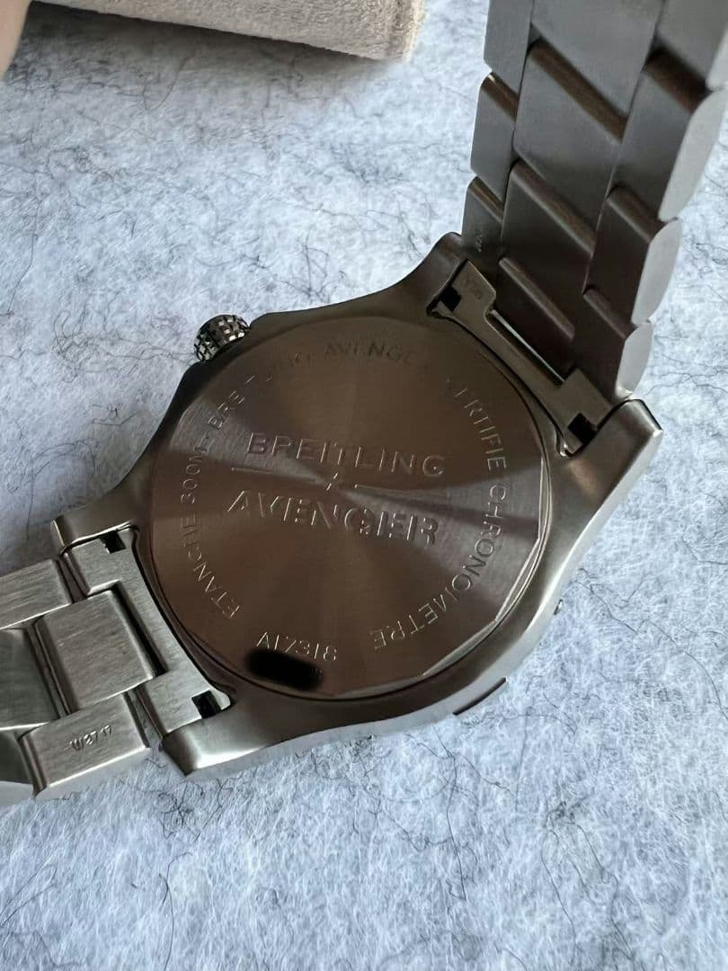 BREITLING アベンジャー オートマチック43 A17318 自動巻き