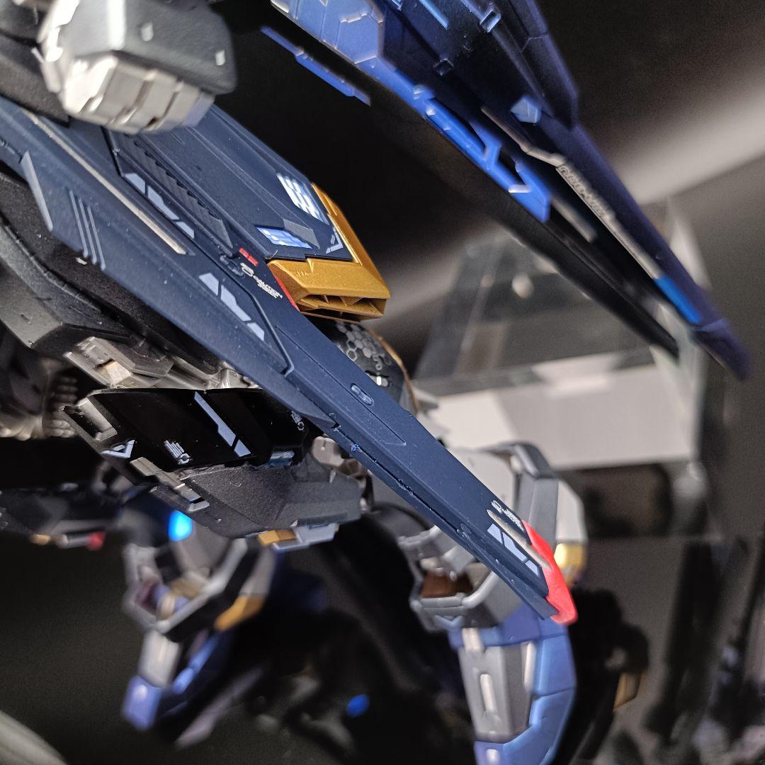 MGEX　ストライクフリーダムガンダム　ガンプラ　全塗装完成品　ブラックゴースト