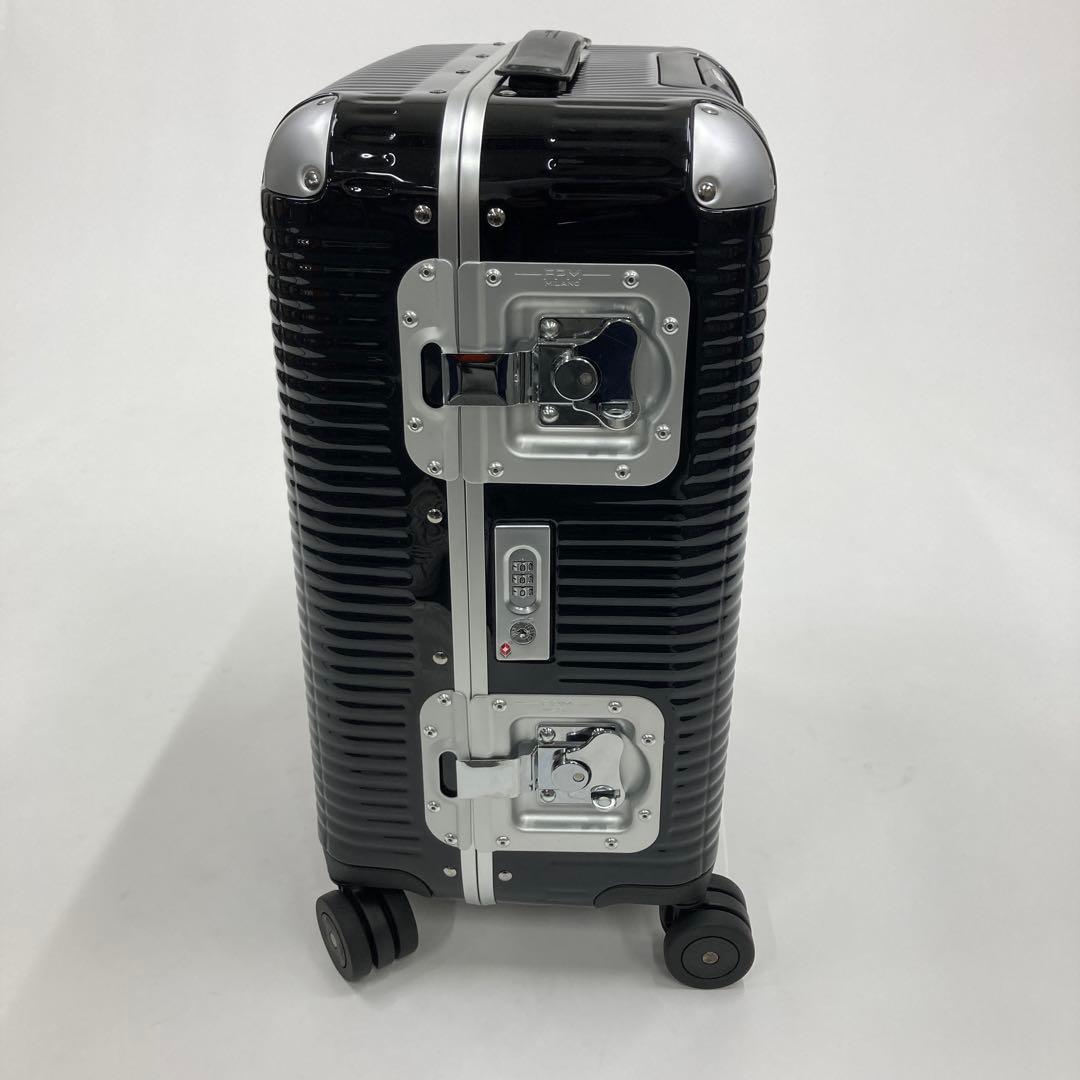 エフピーエムミラノ スーツケース Bank Light Spinner53