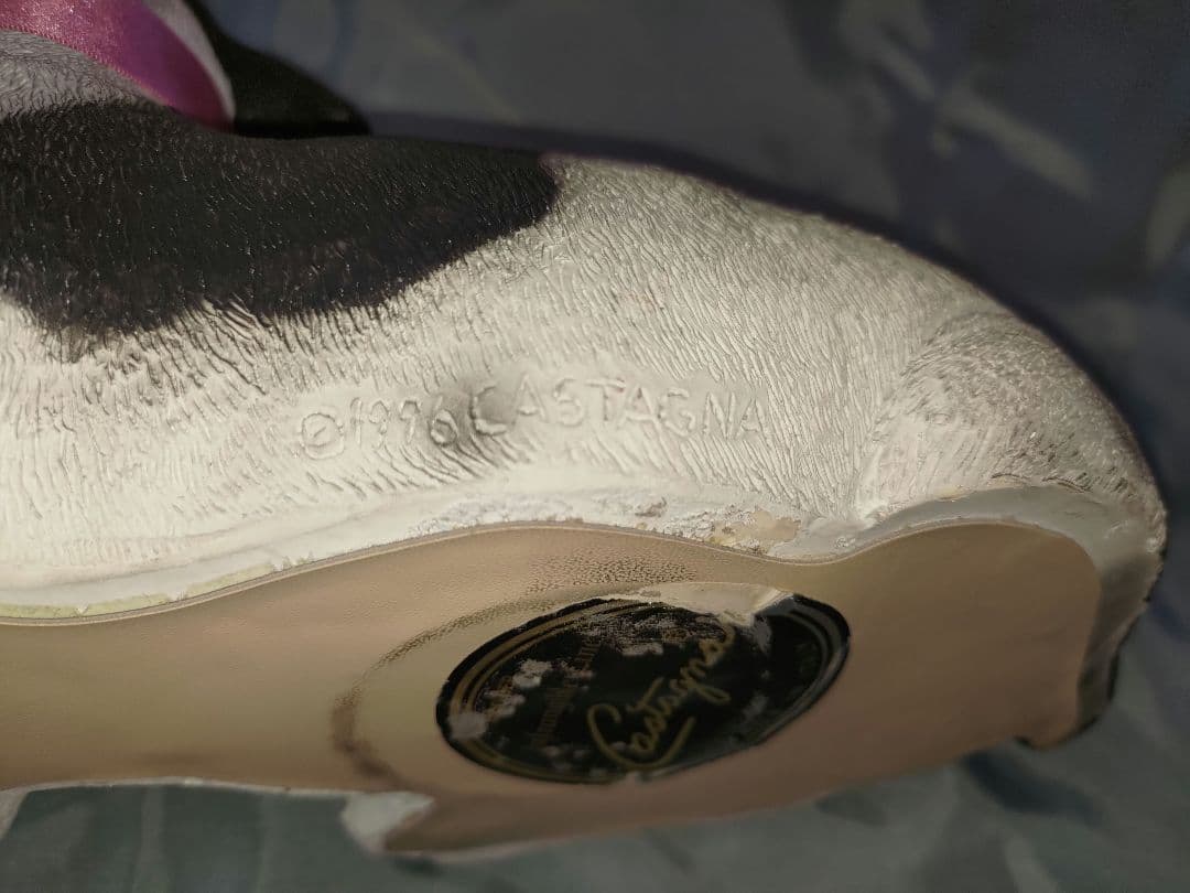 犬　置物　カスターニャ