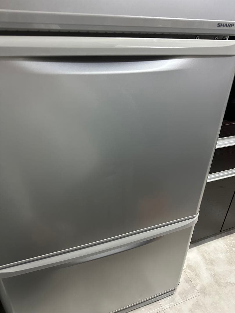 SHARPシャープ冷蔵庫350ℓ 3ドア 2018年両開き【送料込み】