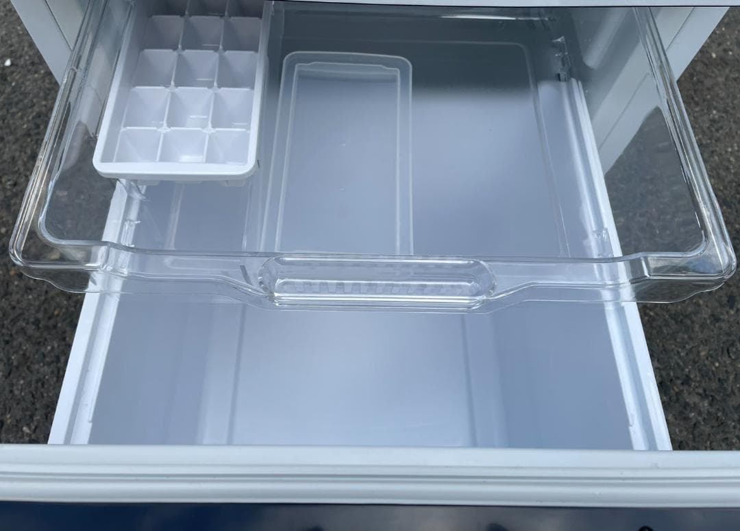 大阪京都限定 極美品 ハイセンス 冷凍冷蔵庫 HR-D1302 2019年製