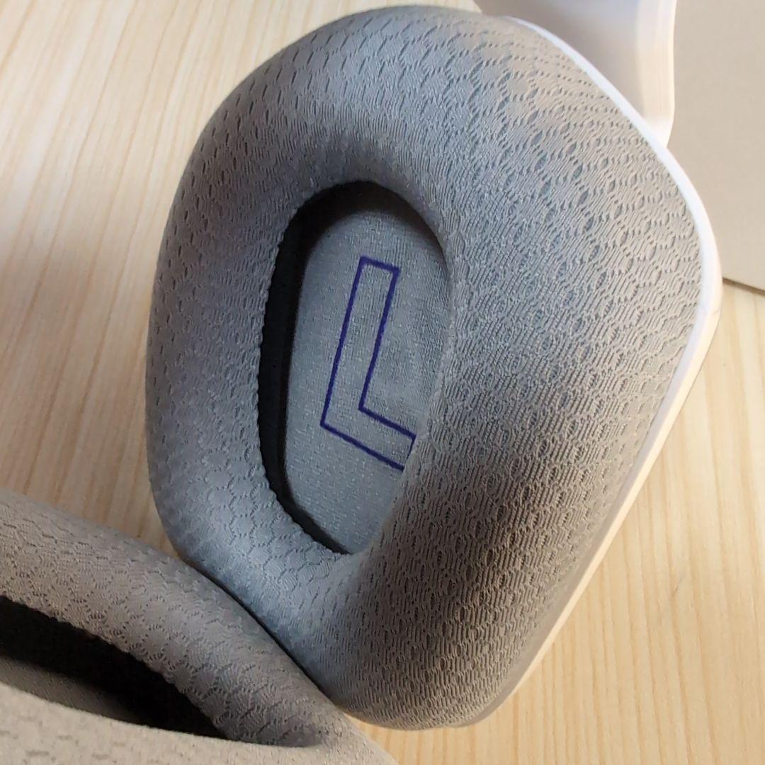 【新品未使用】Logicool G733 ワイヤレスヘッドセット