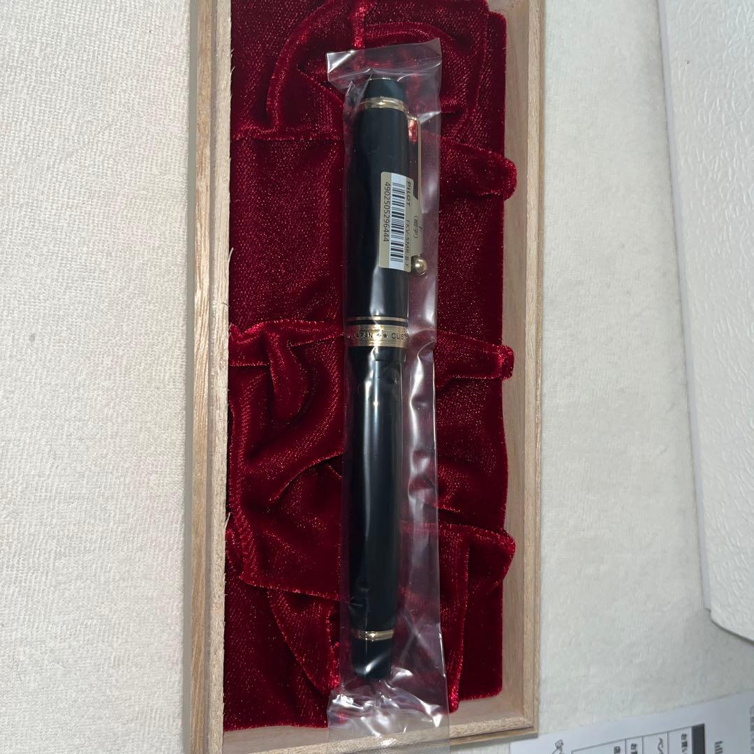 パイロット　カスタム845 漆　FKV-5MR 細字　ペン先18K