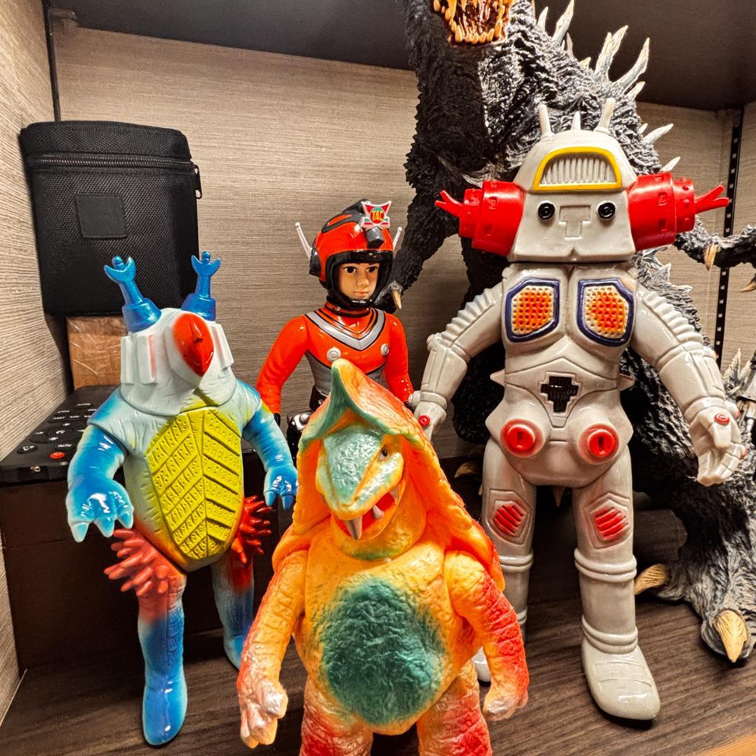 帰りマン・TAC隊員・キングボックル・ブルーマPOPY・キングジョーソフビ4体