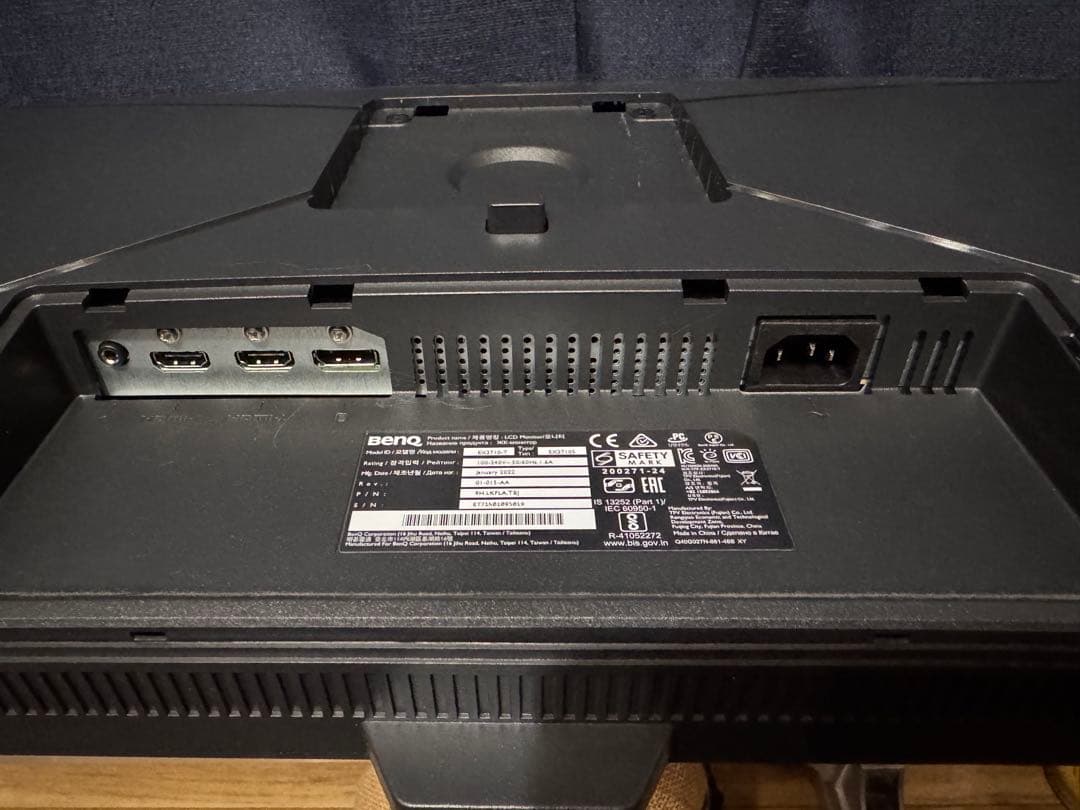 BenQ MOBIUZ ゲーミングモニター 27インチ　EX2710S