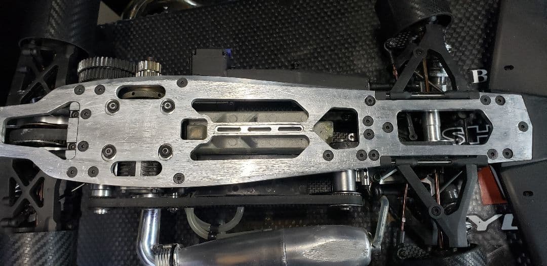 ラジコン8/1レーシング