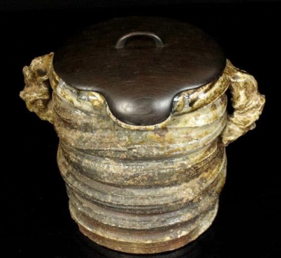 H*Y様 【古信楽焼】破袋　鬼の首　江戸時代 下駄底 耳付 水指 時代茶道具　桃