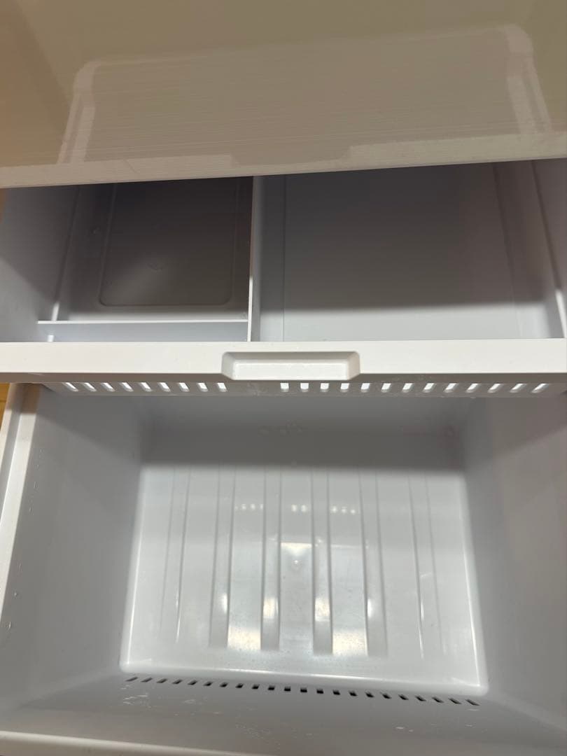 【限定値下げ】ハイアール　Haier 冷蔵庫　右開き　2024年製