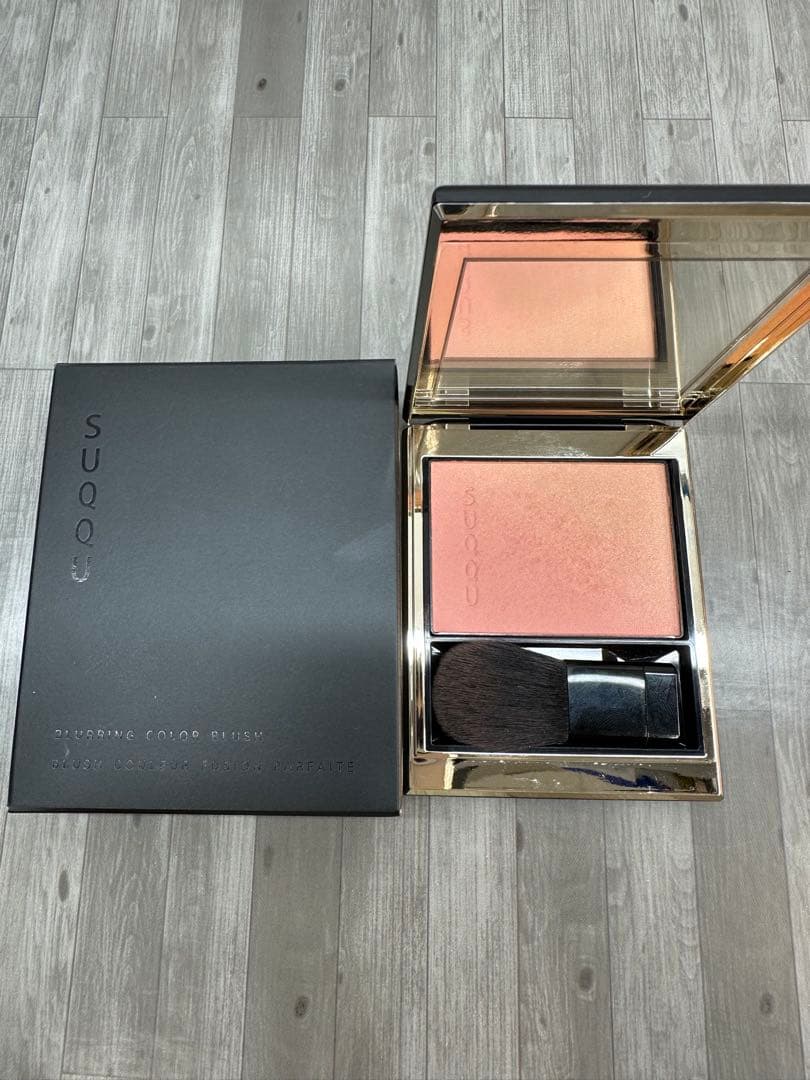 SUQQUスック　カラーブラッシュ　2個セット！！