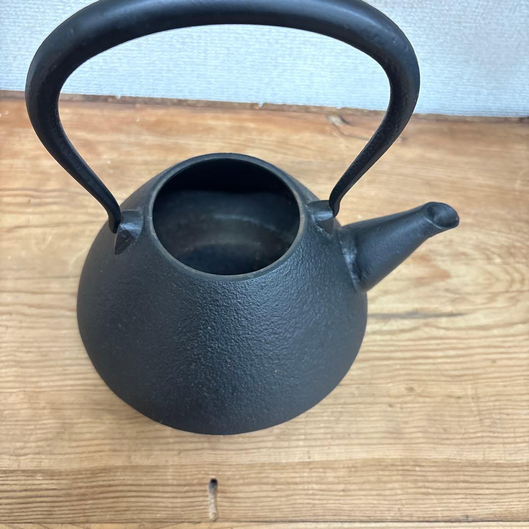 小笠原陸兆　鉄瓶　南部鉄器　やかん　末広　1L 美品