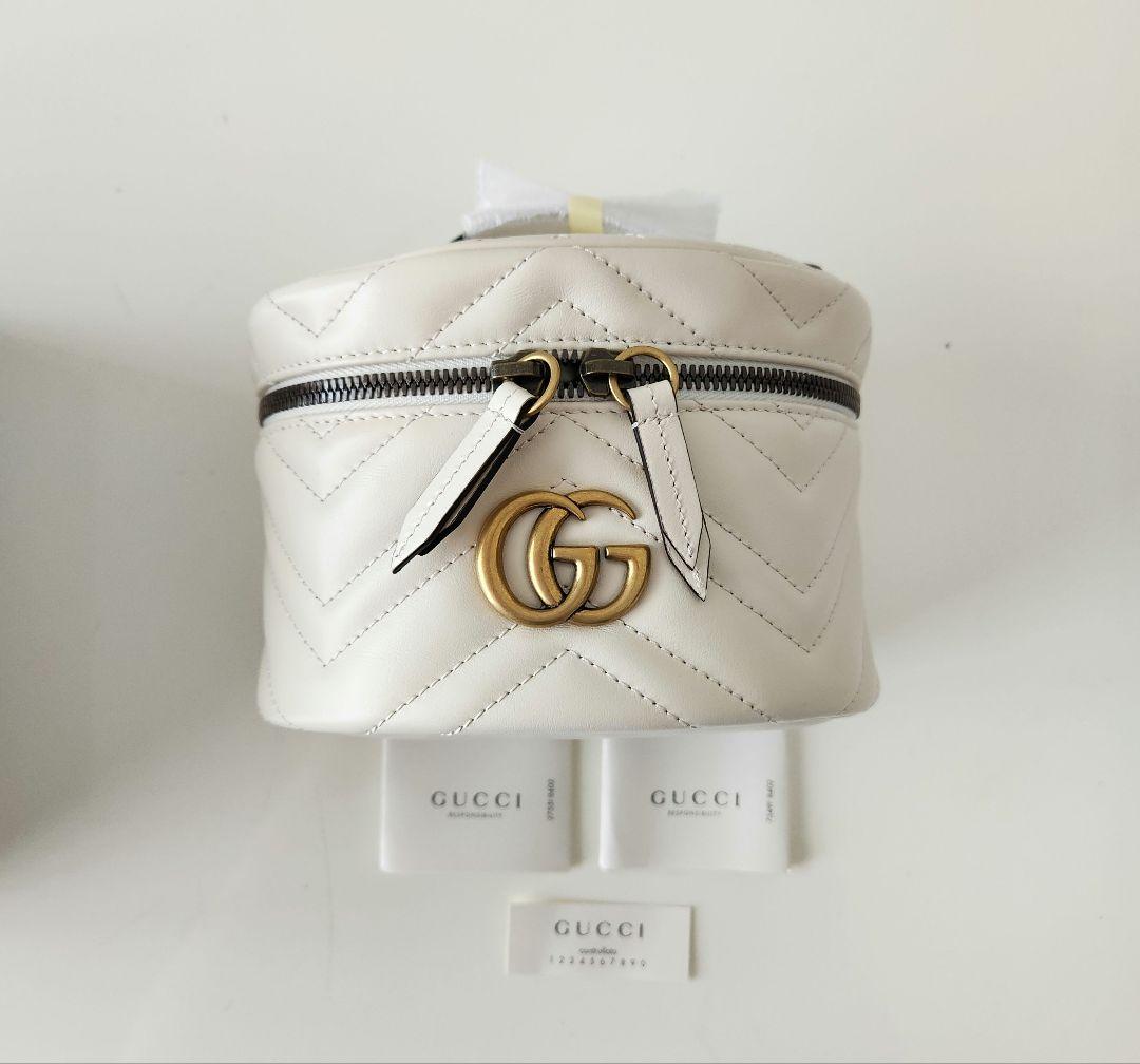 新品　未使用【GUCCI】GGマーモント バニティ ポーチ