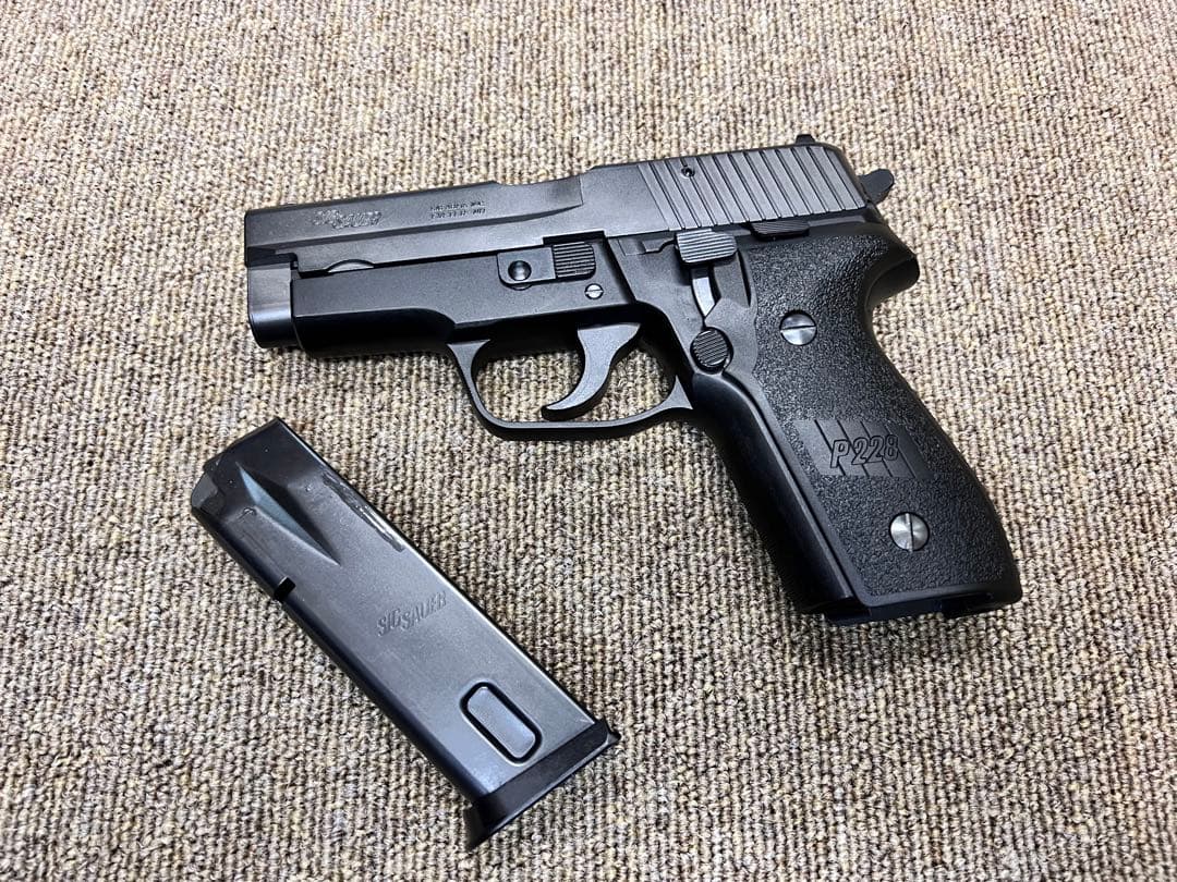 【モデルガン】TANAKA SIG P228 EVO2 frame HW【新品】