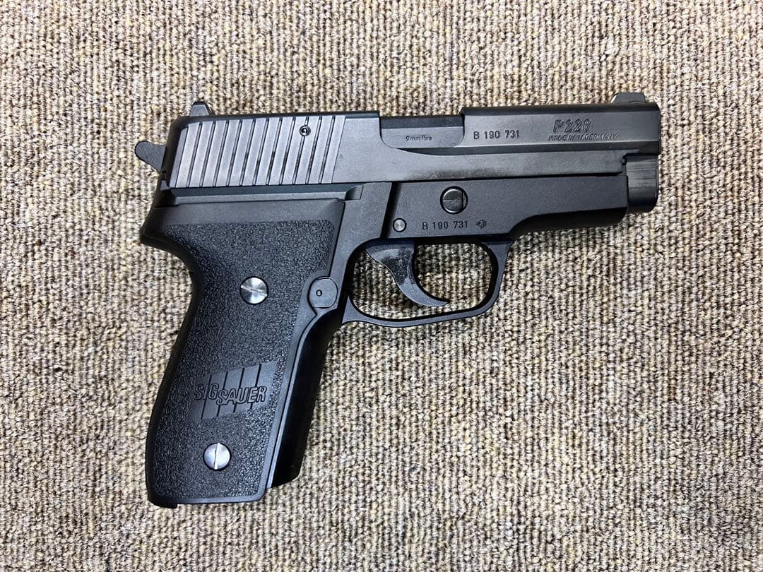 【モデルガン】TANAKA SIG P228 EVO2 frame HW【新品】