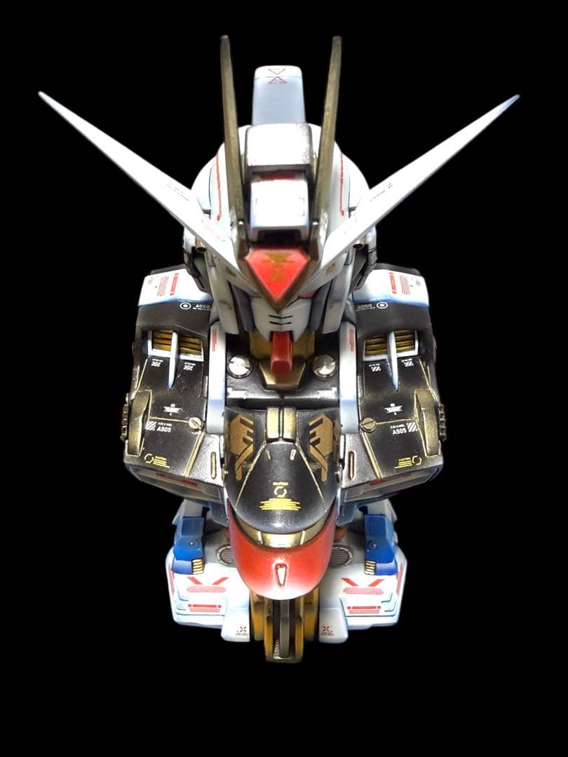 ゆき　完成品 メカニカルバスト　ストライクフリーダムガンダム　全塗装