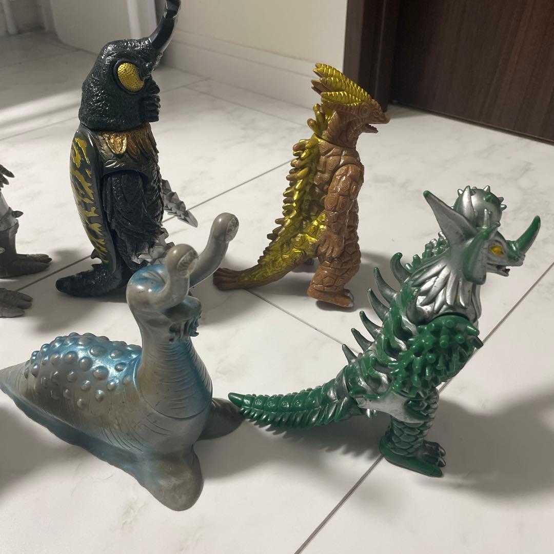 東宝怪獣フィギュア ソフビ