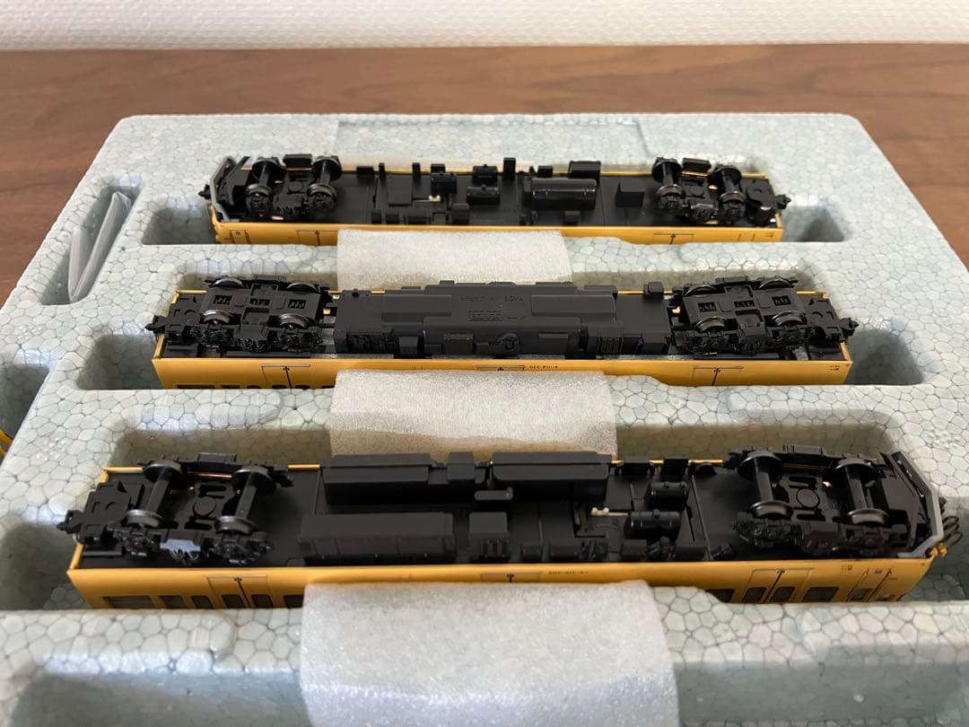 KATO 10-1808 115系 300番台 中国地域色 3両セット