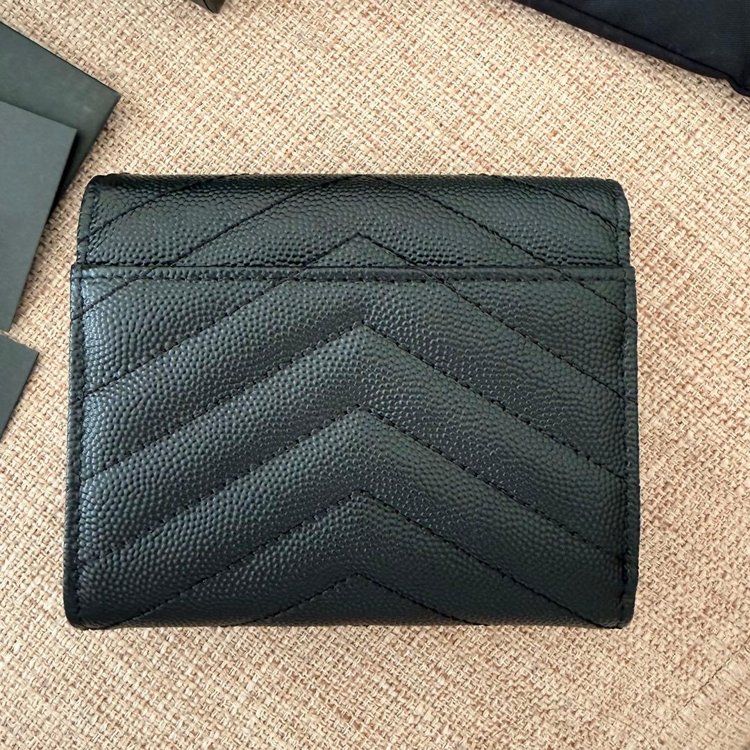 サンローラン三つ折り財布✨