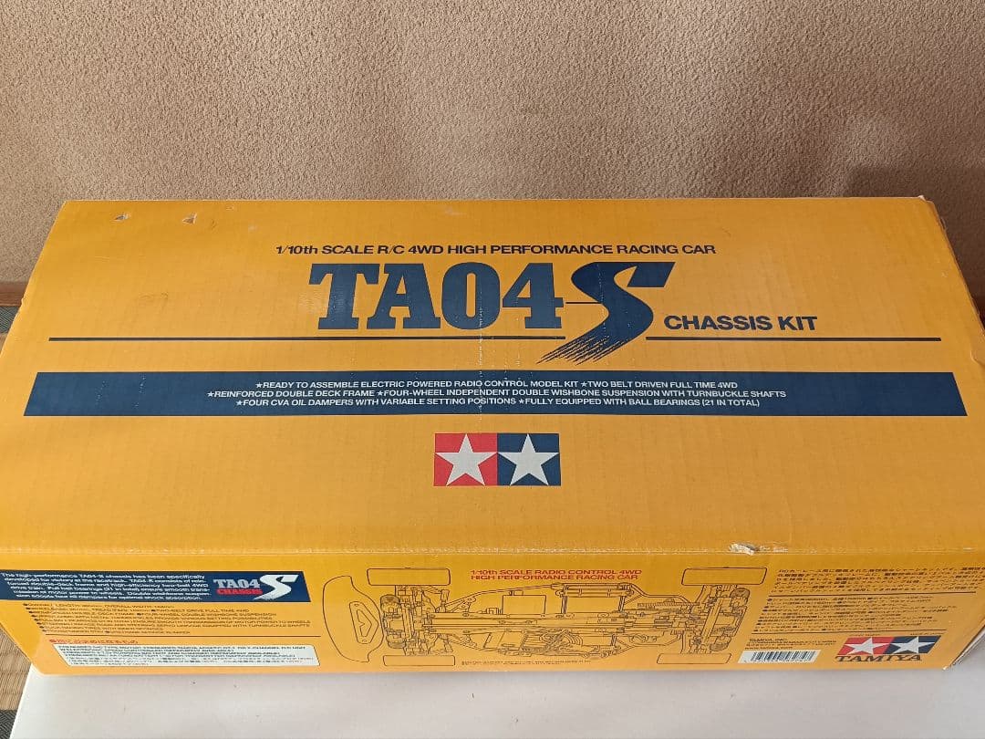 タミヤRC TA04-Sシャーシ　フタバ2chプロポ・ボディ・HPIモーター付き