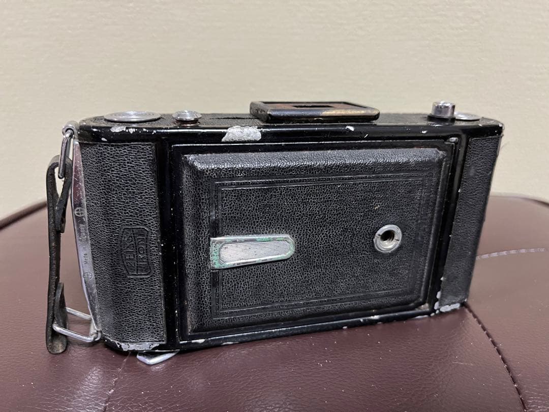 ツァイスイコン　Nettar515/2