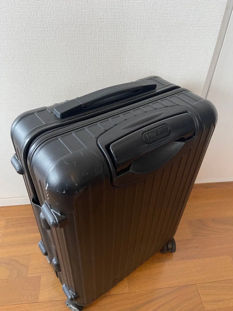 RIMOWA ブラック スーツケース 4輪