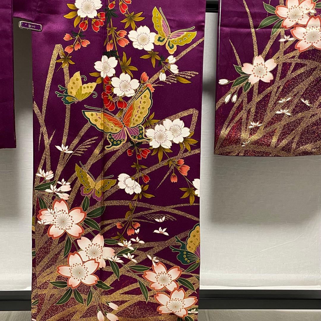 D797 振袖　蝶々　桜　豪華金彩　正絹　着物　袷　極美品