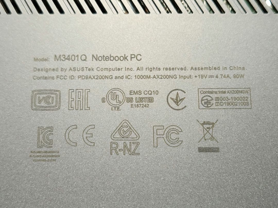 ASUS Vivobook Pro 14 OLED ジャンク