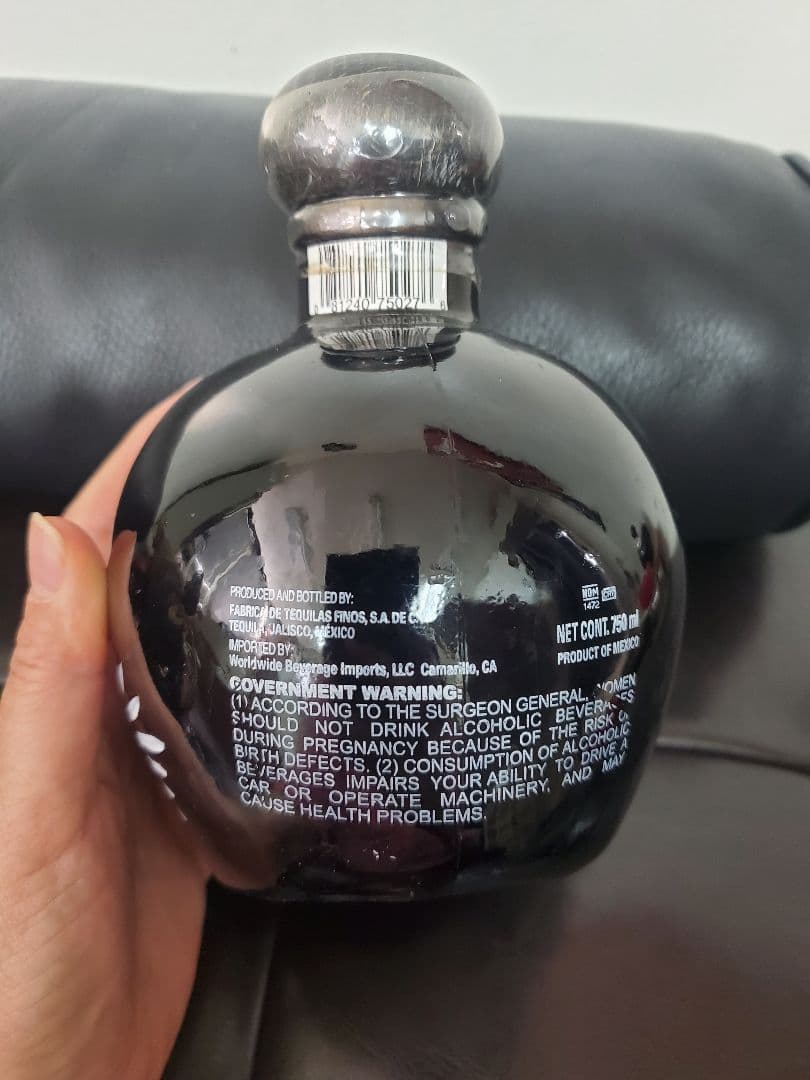 テキーラ　カー 　アネホ　750ml 40%　kah anejo