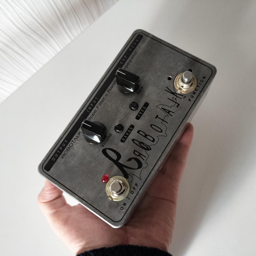 XOTIC ROBOTALK V1（オートワウ、エンベロープフィルター）