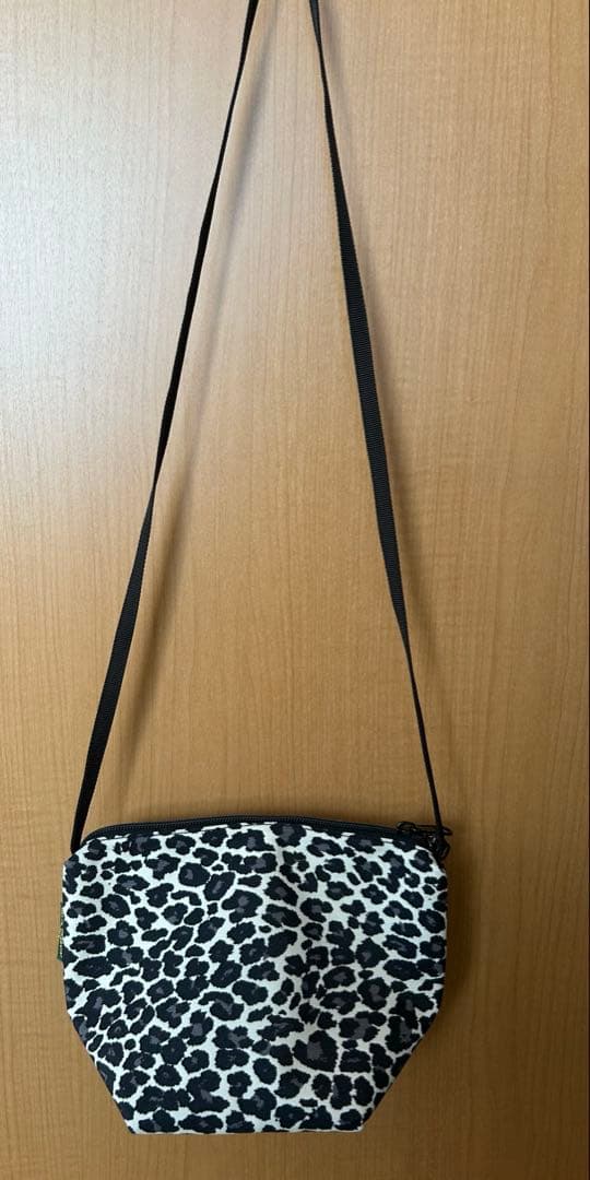 エルベシャプリエ　ショルダーバッグ　S パンサーブラン