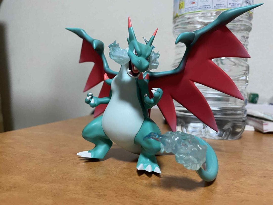 リザードン フィギュア 炎のエフェクト付き