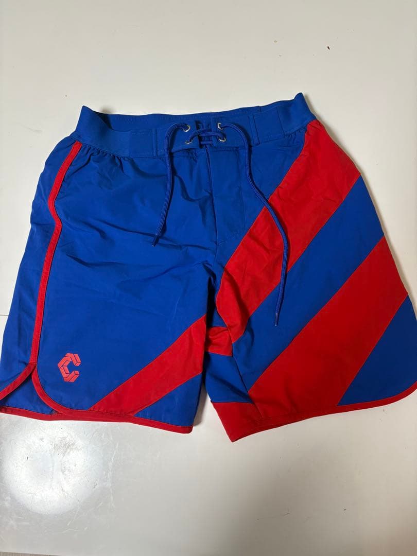 CRONOS サーフパンツ　Sサイズ