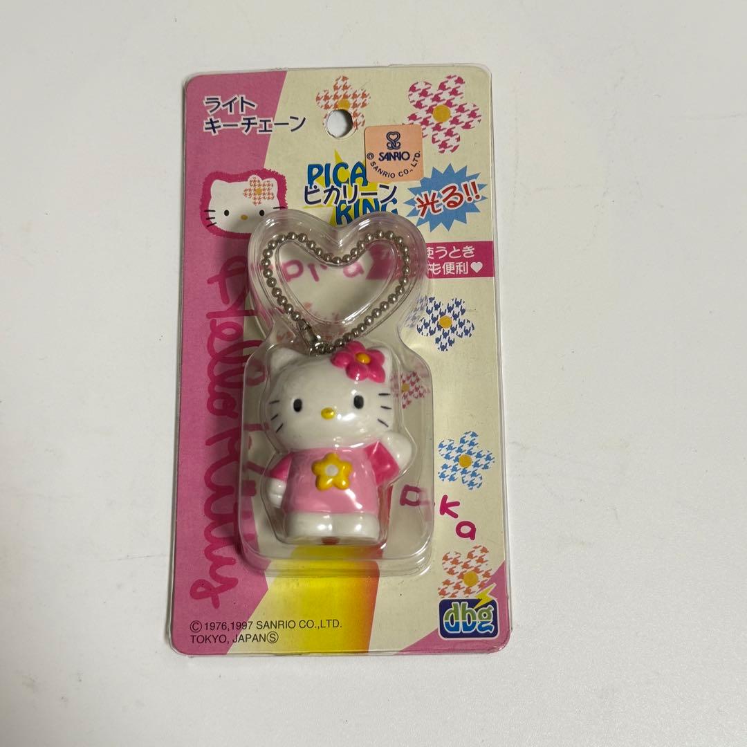 サンリオ　ハローキティ　レトロ　希少　キティちゃん　ライトキーチェーン