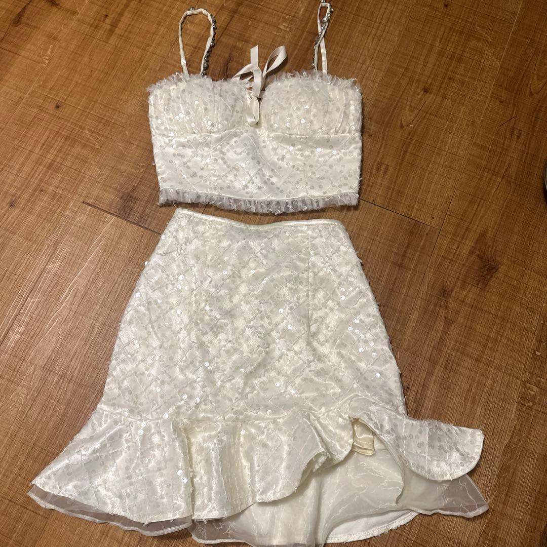 ローブドフルール スパンコールビジューフェアリーセットアップキャバドレス