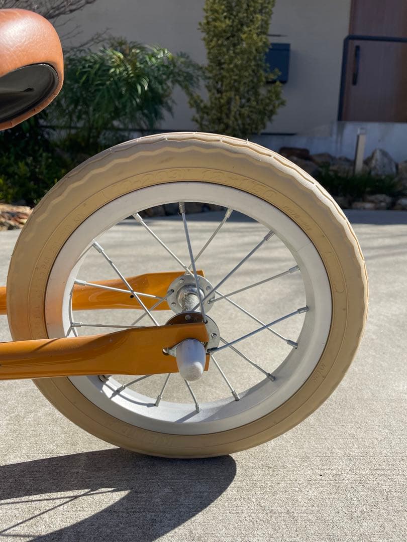 tokyobikeバランスバイク&tokyobikeヘルメット