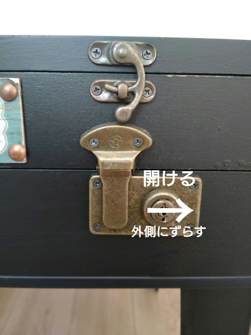 KARE カレ サイドテーブル コレクターブラック