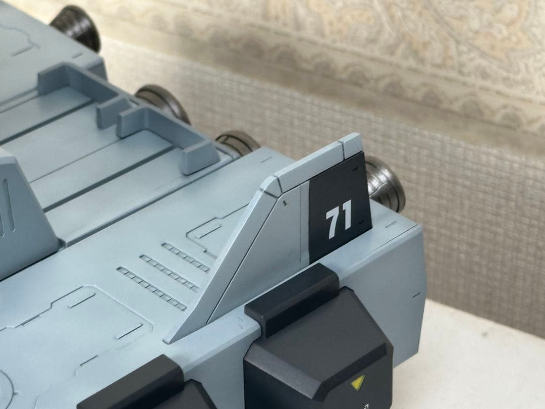 メガハウス マシンビルド HG 1/144 バストライナー 塗装済み完成品