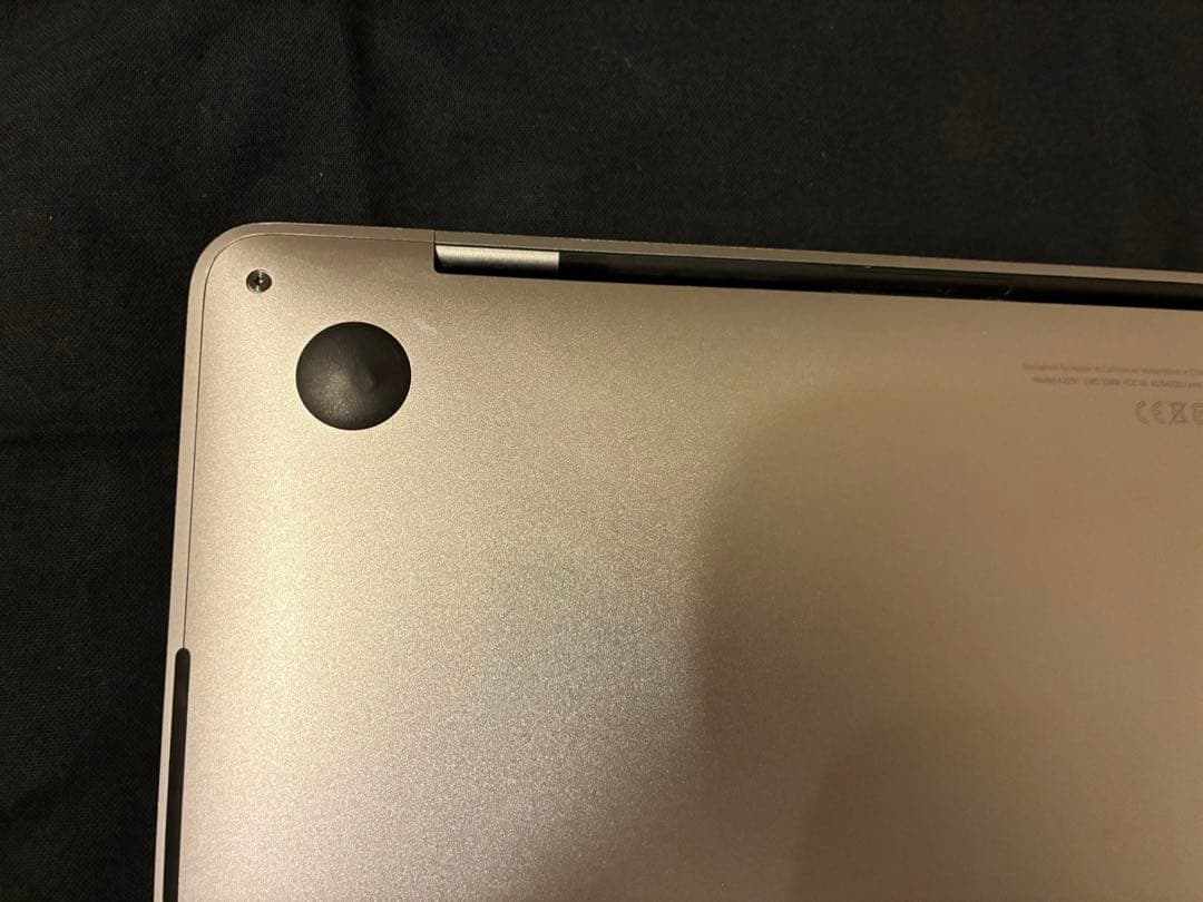 MacbookPro 2020 13インチ i7 32GB 512GB USキー