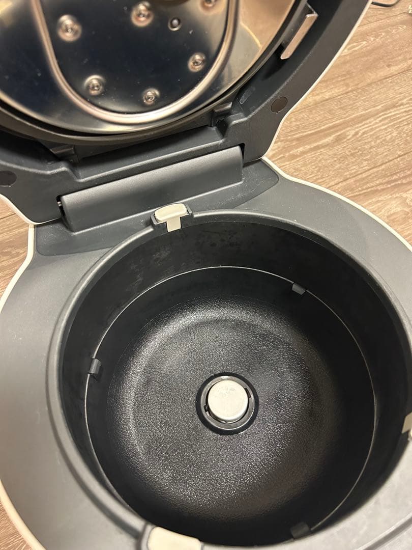 ジャンク品　Panasonic SR-V10BA-HJ可変圧力IHジャー炊飯器