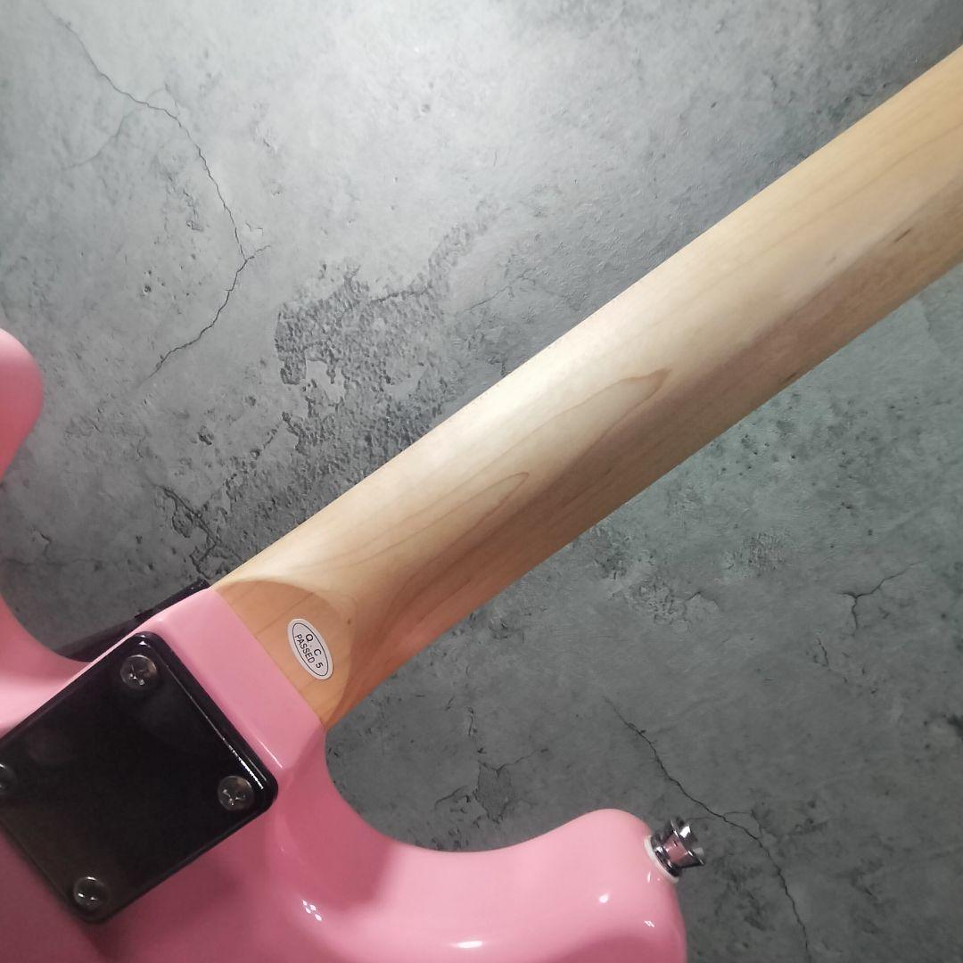 Photogenic ストラトキャスター ピンク　エレキギター