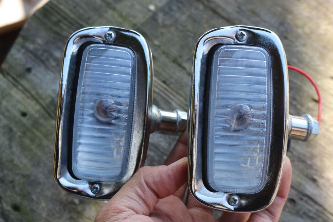 ひ*ん様 スクエア　ダブル　ヘッドライト　専用ステー付き　チョッパー　ハーレー