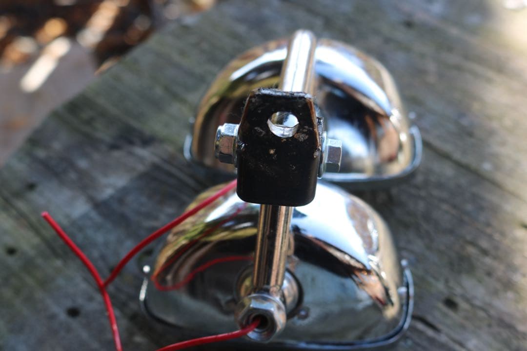 ひ*ん様 スクエア　ダブル　ヘッドライト　専用ステー付き　チョッパー　ハーレー